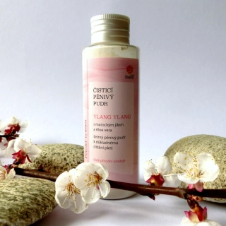libebit pěnivý čisticí pudr YLANG YLAN